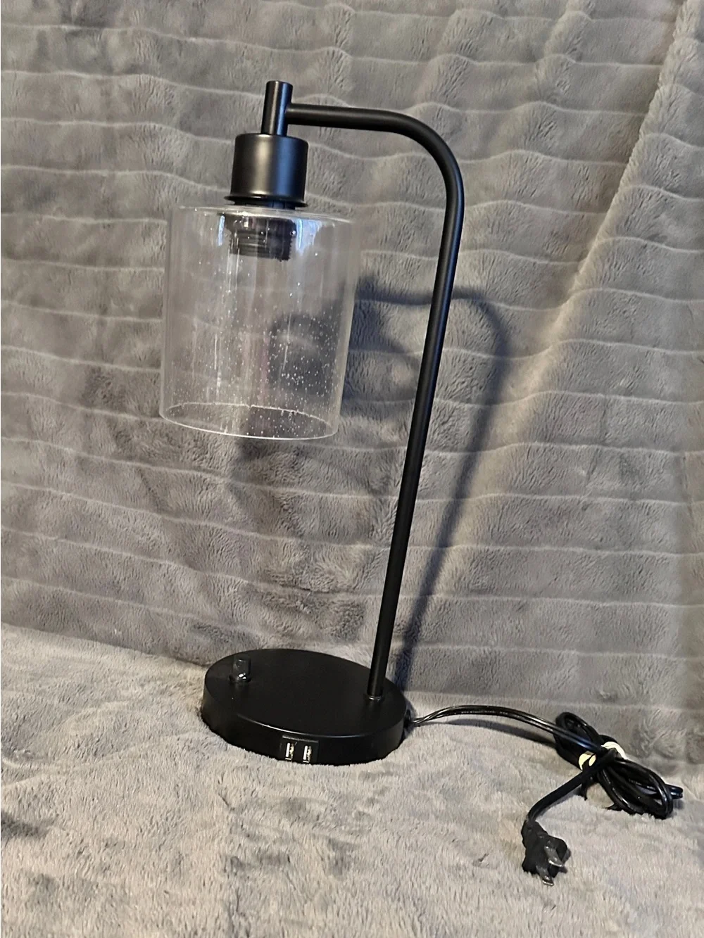 Home Accents Black Metal Desk Lamp with Clear Seeded Glass Shade